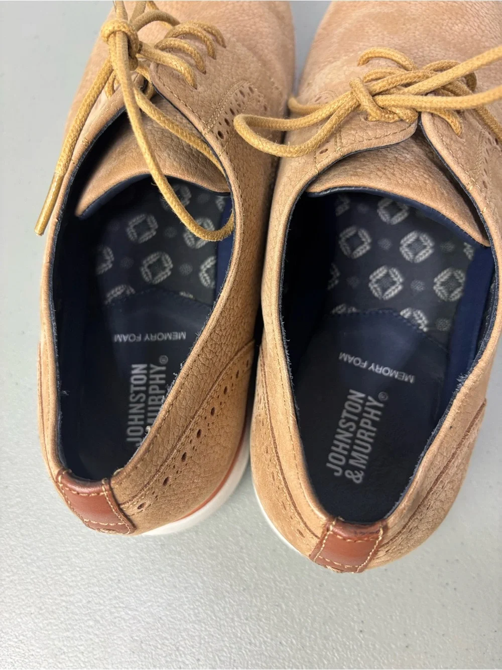 Johnston & Murphy Tan Nubuck Leather Men's Dress Shoes 9.5M Oxford Casual